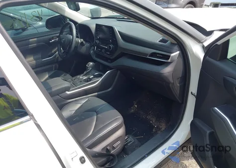 2021 Toyota Highlander Xle из США, поврежденный, VIN 5TDGZRBH6MS552939